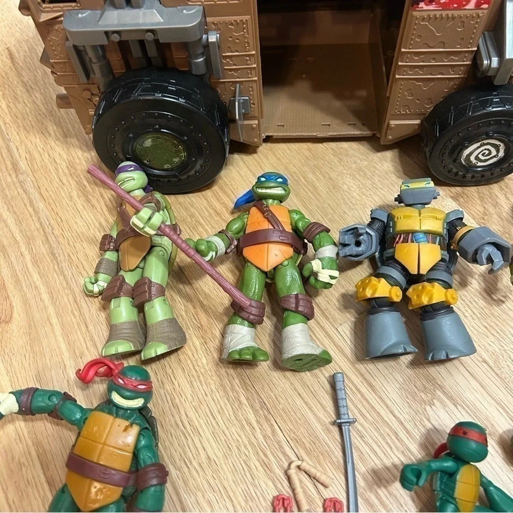 Teenage Mutant Ninja Turtles Shellraiser Vehicle W/ Action Figure Lot Kids Toy